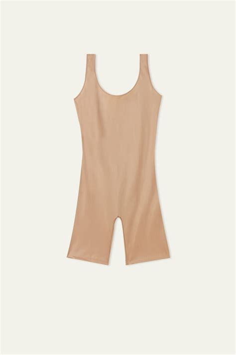 tutina tezenis nera
